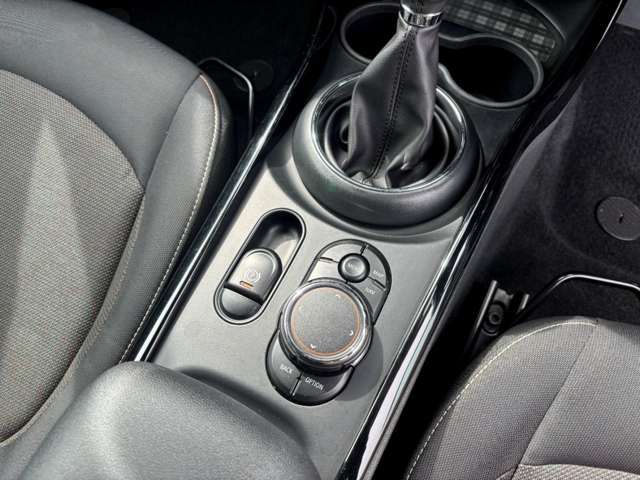 BMW MINI COOPER CLUBMAN