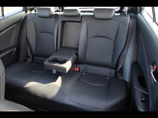 PRIUS 4WD