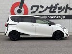 SIENTA HYBRID