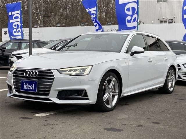 AUDI A4 AVANT