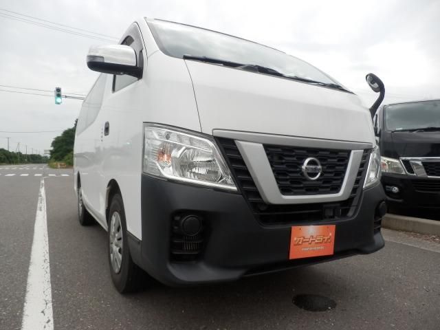 NV350 CARAVAN 4WD