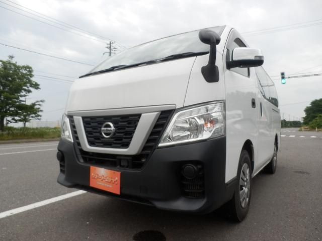 NV350 CARAVAN 4WD
