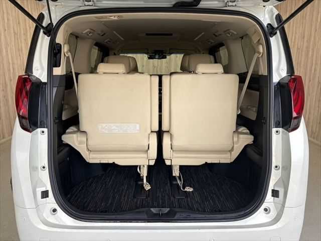ALPHARD hybrid 4WD