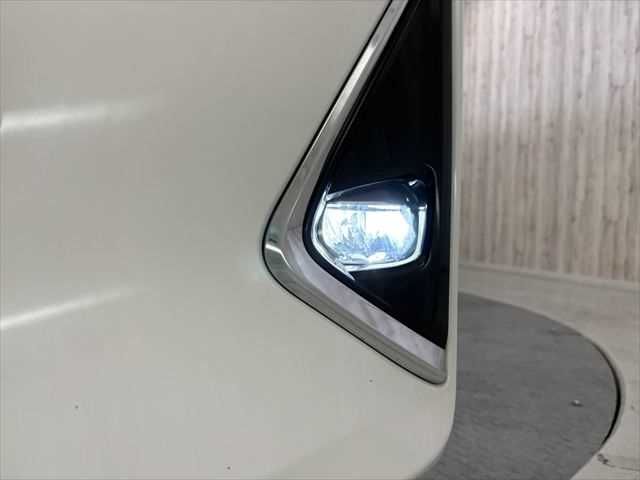 ALPHARD hybrid 4WD