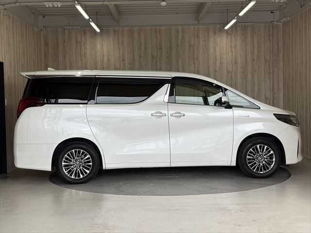 ALPHARD hybrid 4WD