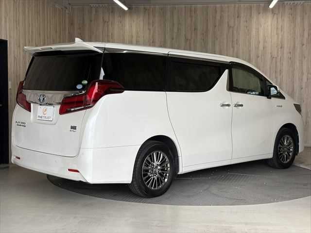 ALPHARD hybrid 4WD