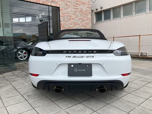 PORSCHE 718BOXSTER