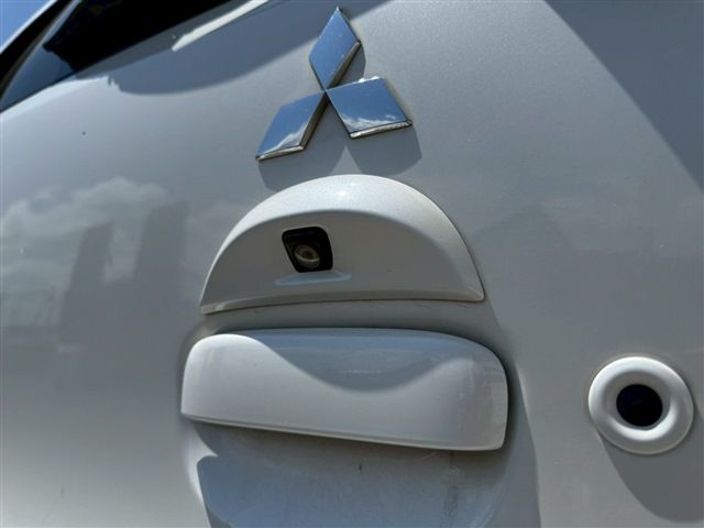 eK custom 4WD