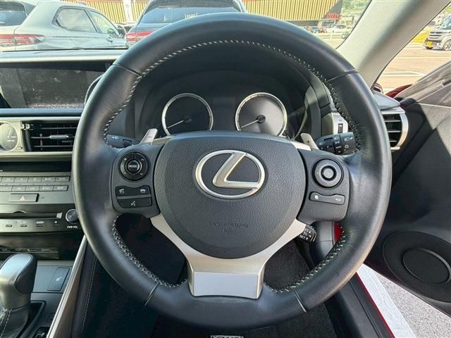 LEXUS IS250