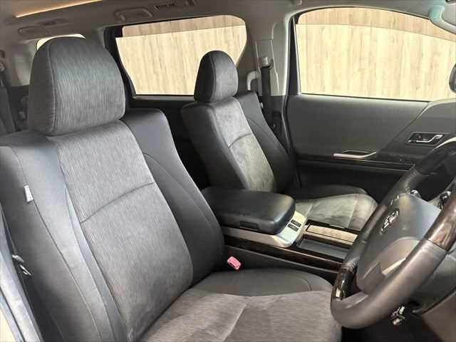 ALPHARD hybrid 4WD