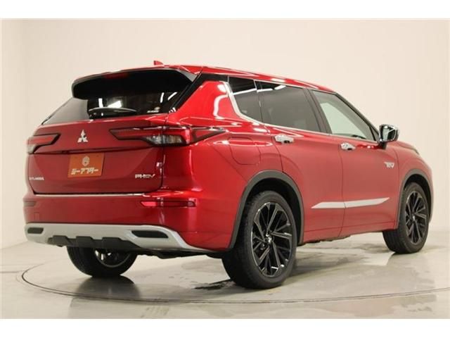 OUTLANDER PHEV