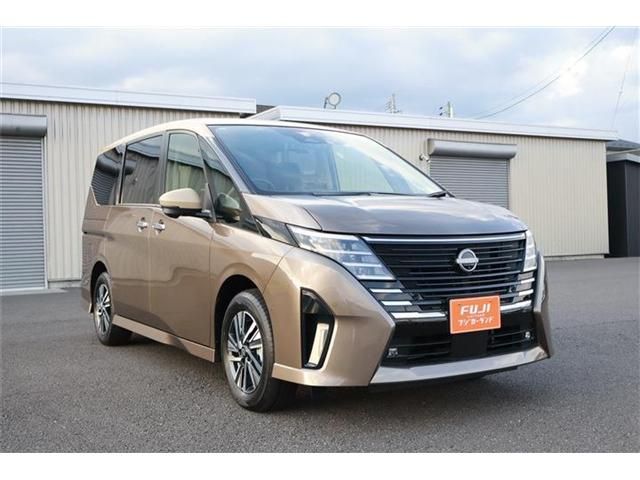 SERENA WG 4WD