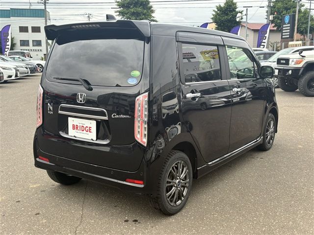 N-WGN CUSTOM 4WD