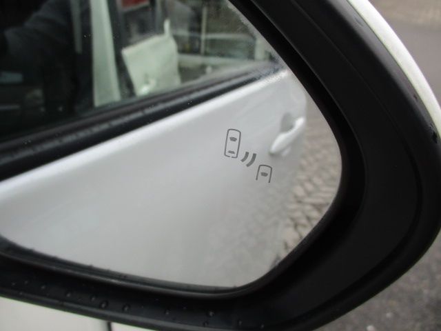 SIENTA HYBRID