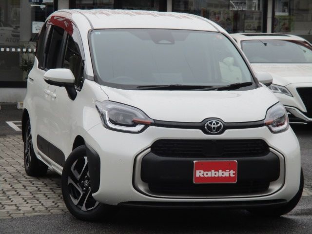 SIENTA HYBRID