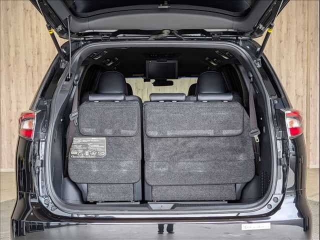 ESTIMA HYBRID 4WD