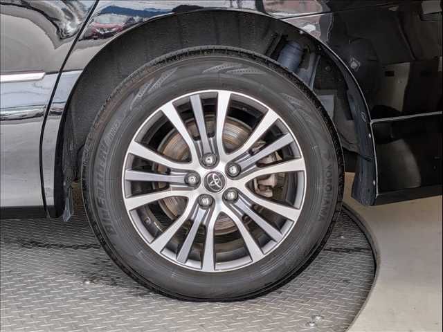 ESTIMA HYBRID 4WD