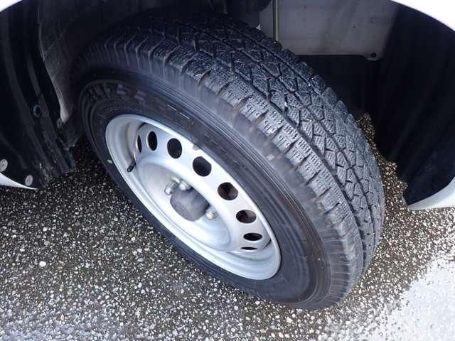 SUCCEED van 4WD