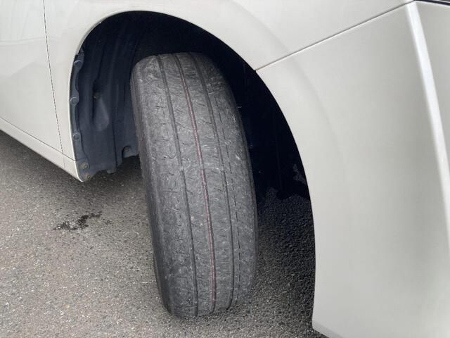 VELLFIRE  HYBRID 4WD