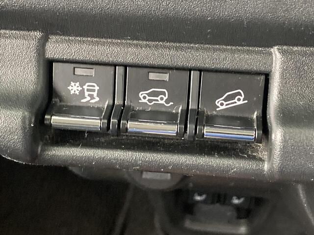HUSTLER 4WD