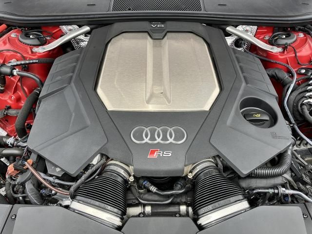 AUDI RS6 AVANT