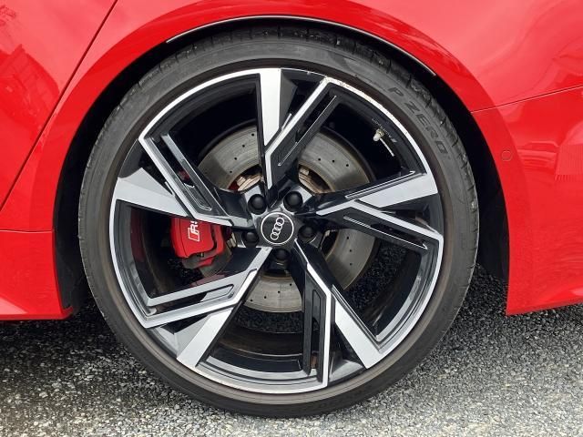 AUDI RS6 AVANT