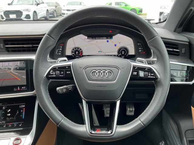 AUDI RS6 AVANT