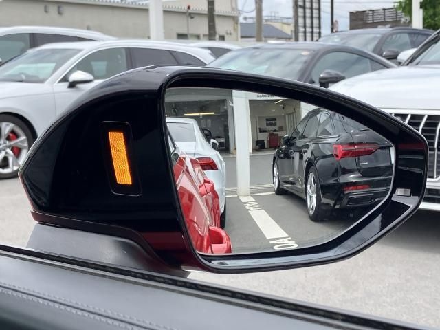 AUDI RS6 AVANT