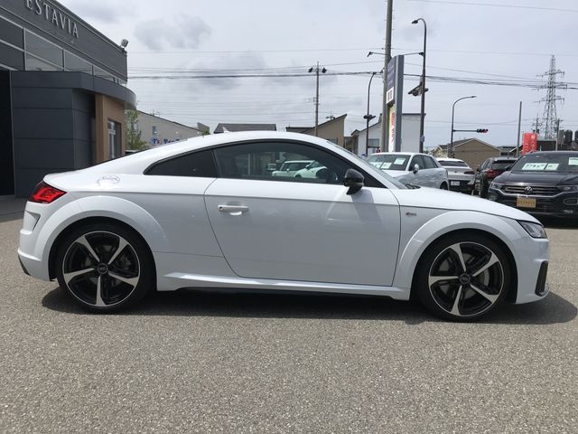 AUDI TT coupe
