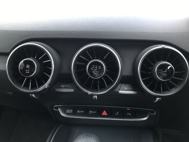 AUDI TT coupe