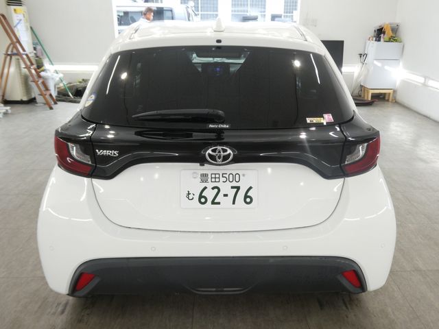 YARIS