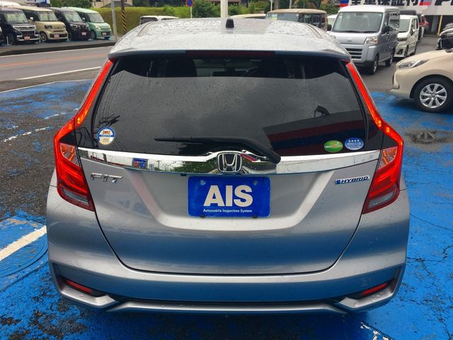 FIT HYBRID