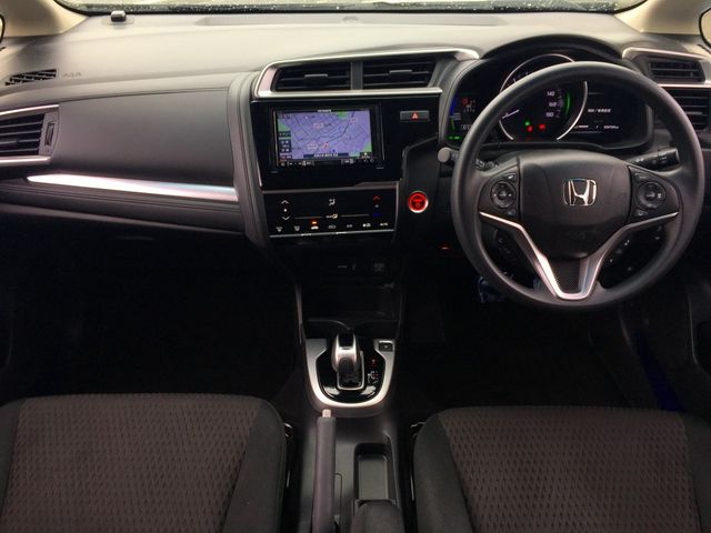 FIT HYBRID