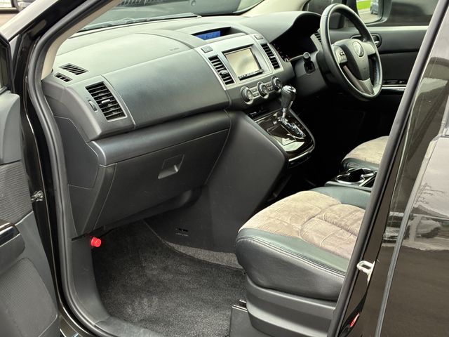 MPV 4WD
