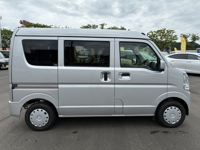 NV100 CLIPPER 4WD