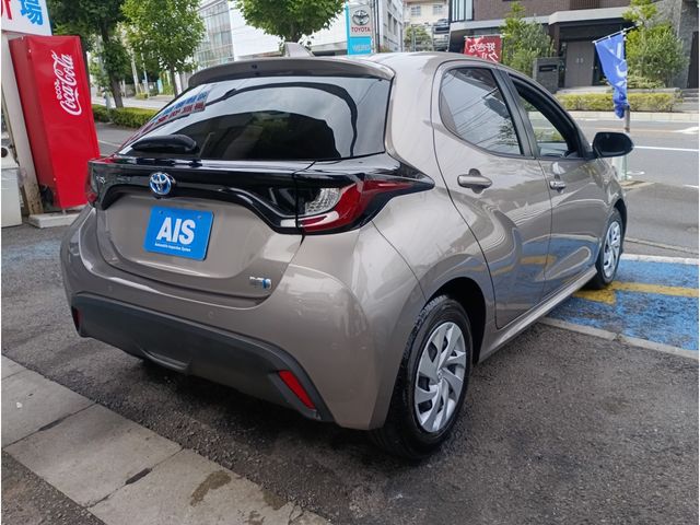 YARIS HYBRID