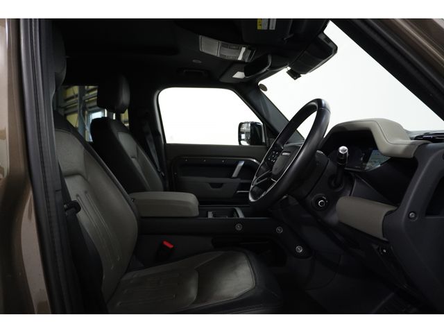 ROVER DEFENDER