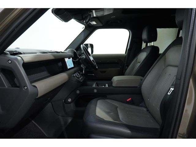 ROVER DEFENDER