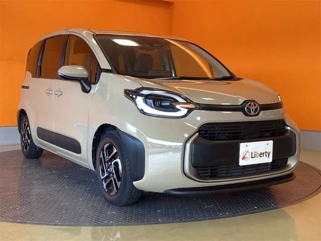 SIENTA HYBRID