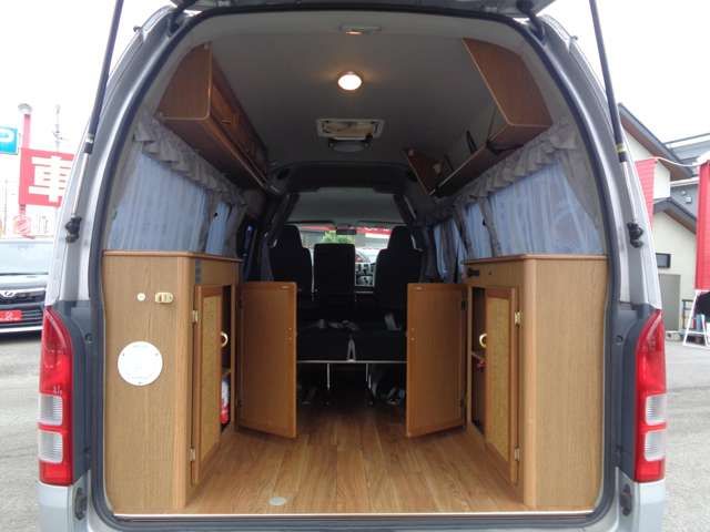 HIACE van 4WD