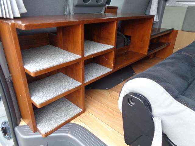 HIACE van 4WD