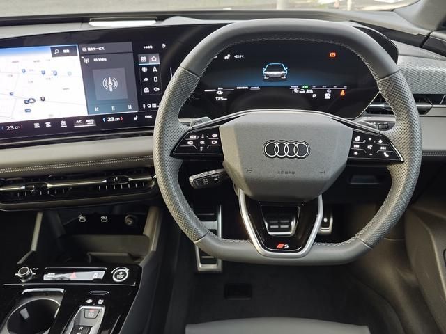 AUDI A6 SPORTBACK e-tron