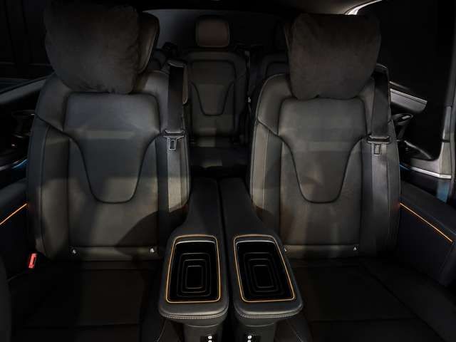 MERCEDES BENZ V class