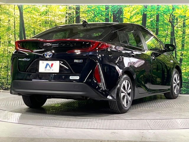 PRIUS PHV