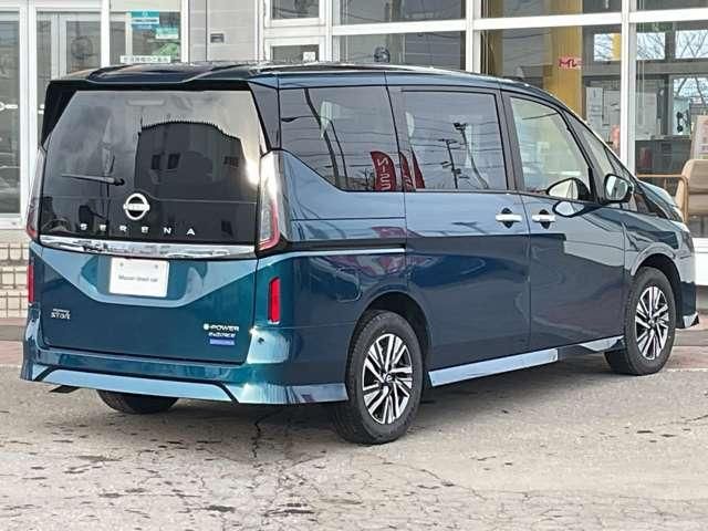 SERENA  WG 4WD