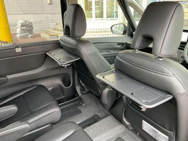 SERENA  WG 4WD