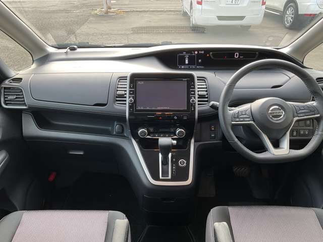 SERENA  S-HYBRID 4WD