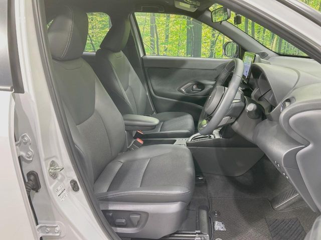 YARIS CROSS HYBRID