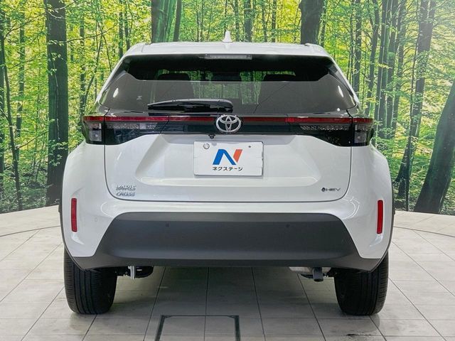 YARIS CROSS HYBRID