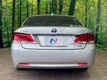 CROWN sedan hybrid